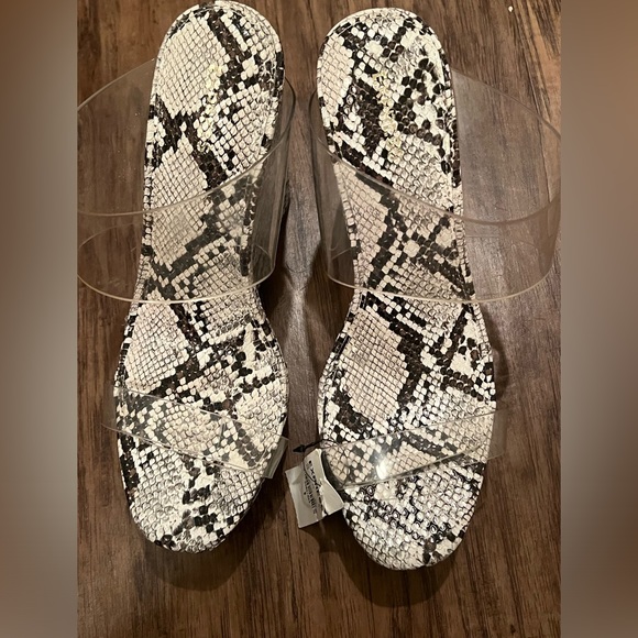 Express Snakeskin Wedges Clear Straps - Picture 3 of 6